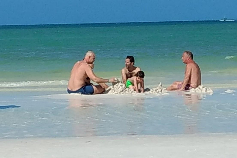 Holbox Island: Utforska stränder, laguner och fågelöar