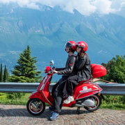 Riva del Garda: Geführte Vespa-Tour am Gardasee mit App
