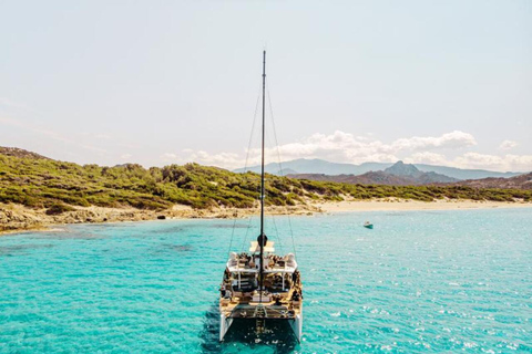 Excursion d&#039;une demi-journée en catamaran