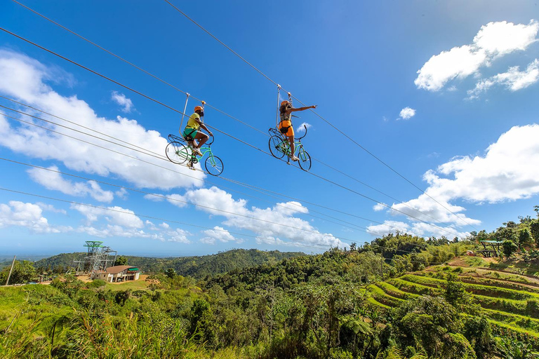 Ab San Juan: Zipline &amp; Toro Bike Tour mit Transport