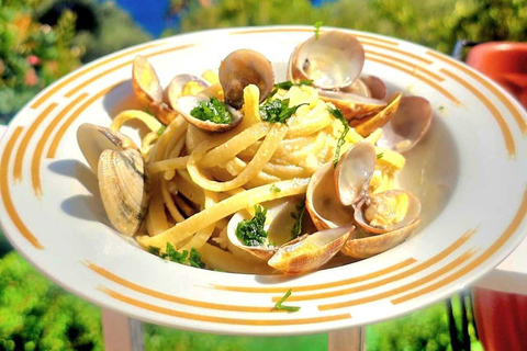 Praiano–Home Restaurant: Cooking Class with a Land or Sea Menu Cooking Class with Seafood Menu Included