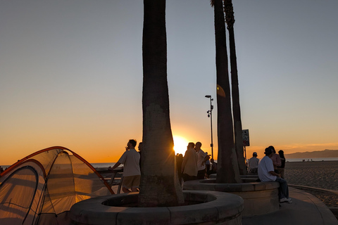 LA: Venice Beach, Muscle Beach & Santa Monica Walking Tour Italian language