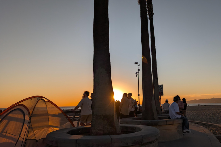 LA: Venice Beach, Muscle Beach & Santa Monica Walking Tour Italian language