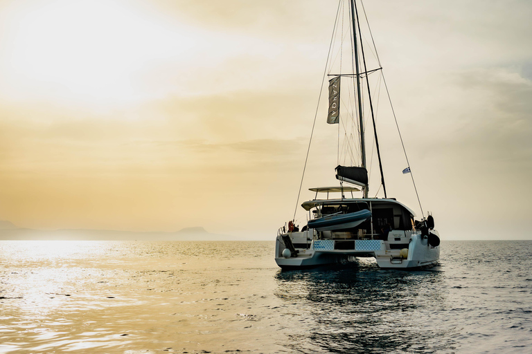 Premium Sunset Cruise Rethymno Golden Hour, Open Bar & Tapas