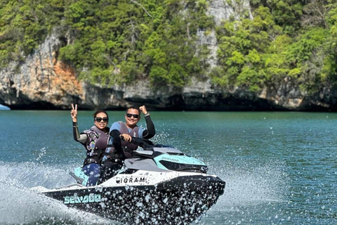 Excursión en moto acuática por la isla de Langkawi Parque Geoforestal de KilimPiloto único