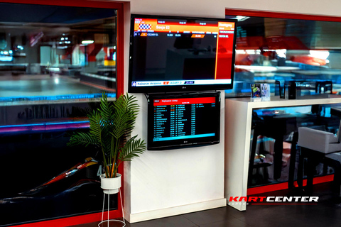 Gdańsk : course de karting palpitante sur piste intérieureGdańsk : une course de karting palpitante sur la piste intérieure