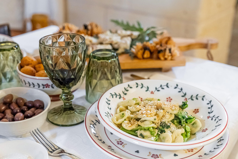 Genoa Walking Tour & Traditional Cooking Class with Wine