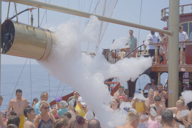 Alanya Pirate Cruise with Swimming Stops & Lunch