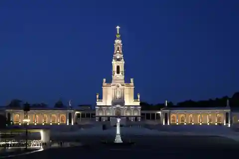 Da Lisbona: Tour privato di Aveiro e Coimbra