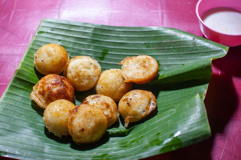 Street Food Tour by Scooter in Siem Reap