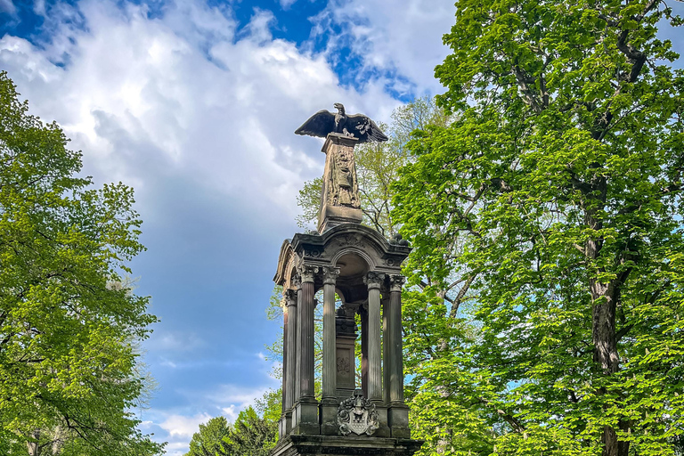 City of the Dead: Cologne's Famous Cemetery Tour in English