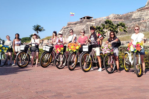 Cartagena: tour storico, culturale e di graffiti in bicicletta