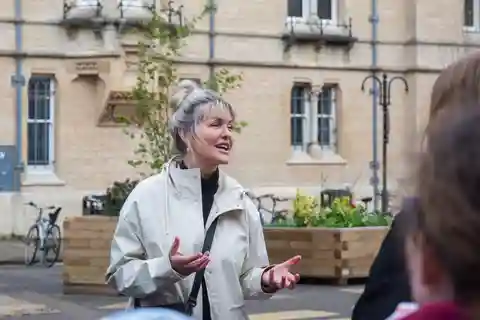 By- og universitetstur med adgang til college inkluderet