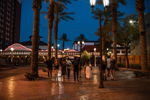 Las Vegas: Immersive 1920s Night Tour with Cocktails & Flask