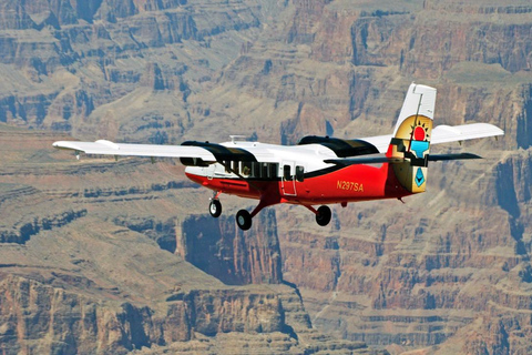 Vegas : Tour en avion, hélicoptère et bateau du Grand Canyon