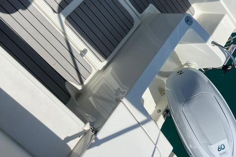 Split: Private Speedboat Charter 3 Islands Half-Day Boat Tour with Blue Lagoon