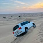 Abu Dhabi: magico tour 4x4 nel deserto con BBQ e sandboarding
