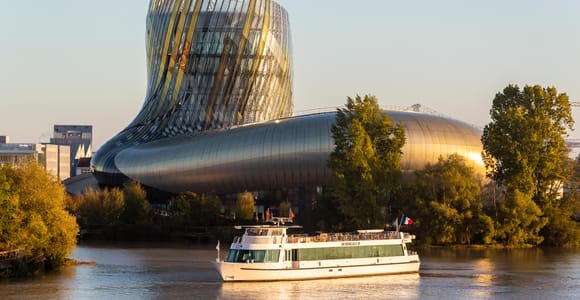 Bordeaux: Geführte Entdeckungsfahrt mit Wein und Canelé