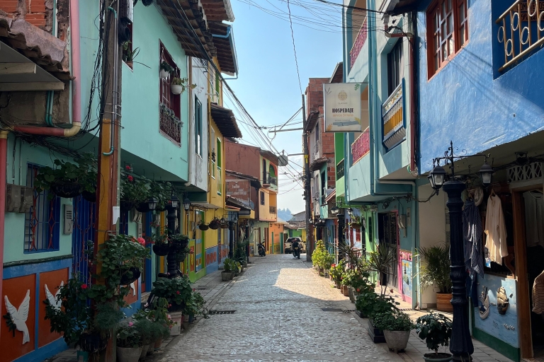 Prywatna wycieczka do Guatapé i Peñol Rock (z Medellin)