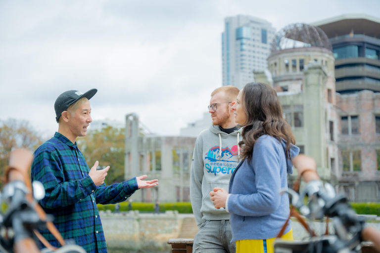 Hiroshima: Friedensradtour mit ortskundigem Guide