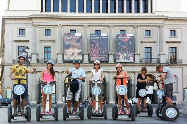 Visit Madrid: 1-Hour Segway Tour with Chocolate and Churros in Gujo