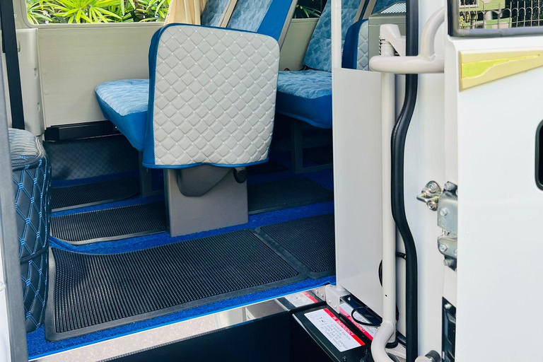 Galle: Private Colombo/Airport Transfer with Turtle Stop