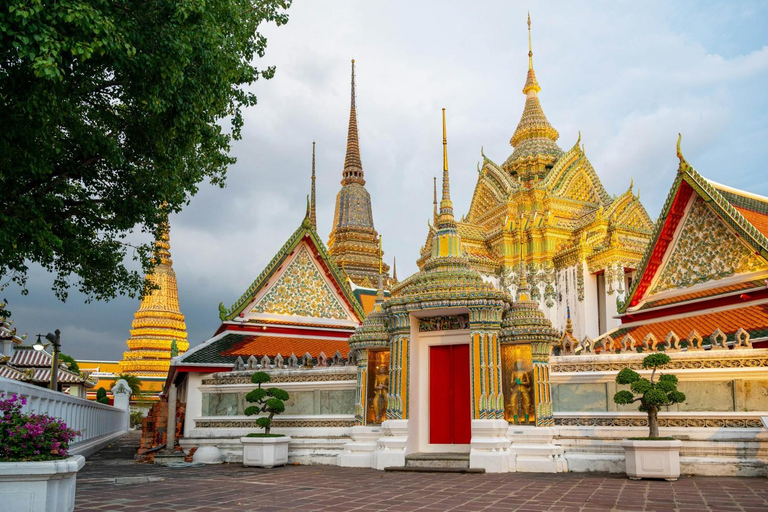Bangkok: Insta City Tour With Thai Dress and Photoshoot Private Tour