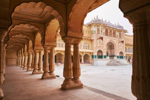 Jaipur: Old & New Jaipur Full day City Tour by Car+ Guide