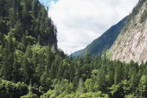 Jiuzhaigou: Park Ticket, Official Shuttle & PDF Guide