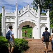 Singapore: Guided Walking Tour with a Local