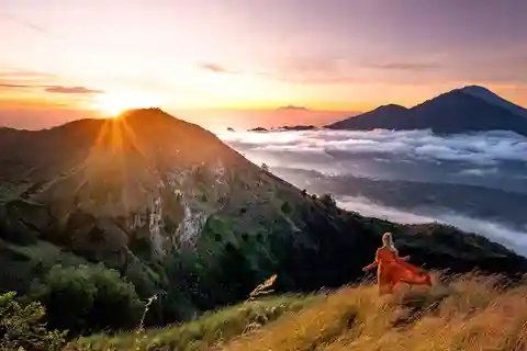 Bali: Mount Batur Sunrise Trek and Hot Springs