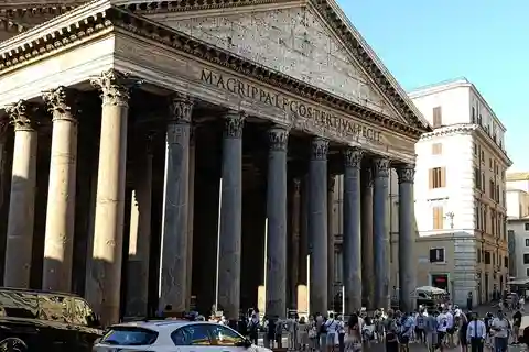 Civitavecchia: tour privato di Roma con guida
