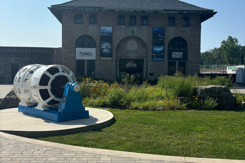 Walking Tour of Niagara Falls Canada and Hornblower Boat