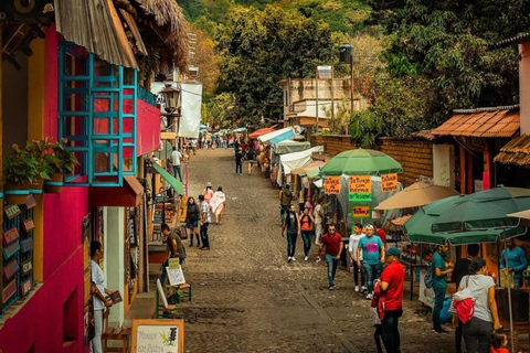 CDMX: Group tour to Tepoztlan