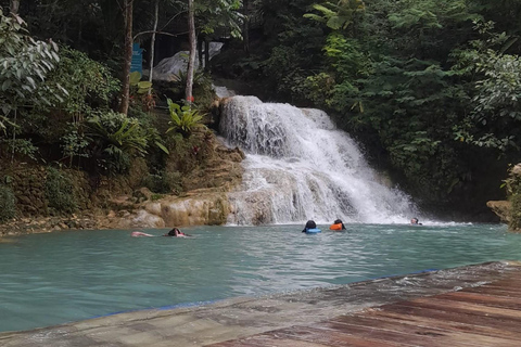 Yogyakarta : circuit authentique à vélo, déjeuner et escapade à la cascade
