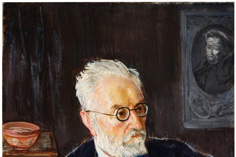 Bilbao: I am a tour guide who shows the history of the town of Bilbao.