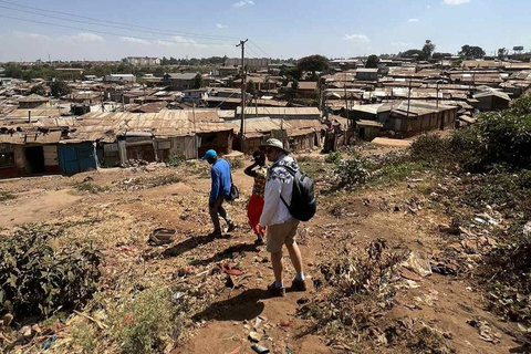 Kibera: Visita el mayor barrio marginal de África