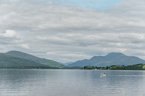 De Edimburgo: Excursão a Loch Lomond, Castelo de Stirling e KelpiesDe Edimburgo: Lago Lomond, Castelo de Stirling e Kelpies