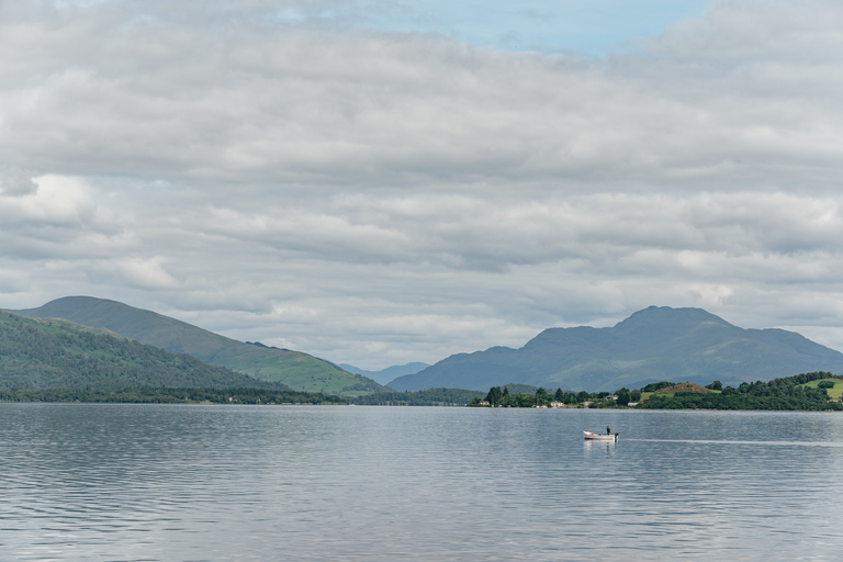 From Edinburgh: Loch Lomond, Stirling Castle & Kelpies Tour