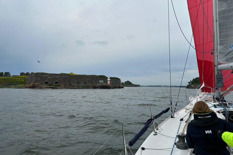 Helsinki: 3-Hour Sailing Course with Professional Skipper Helsinki: 3-Hour Sailing Course