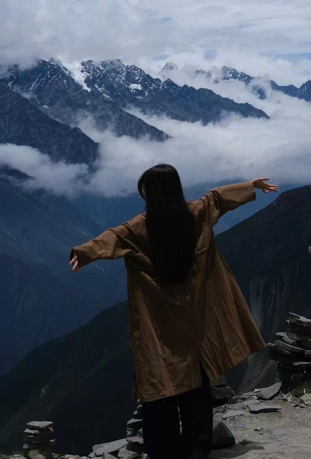 Sichuan: Berg Siguniang + Daocheng Yading – 6-tägige private Tour