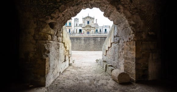 Tour of Lecce with an archaeologist: discovering the city&#39;s secrets