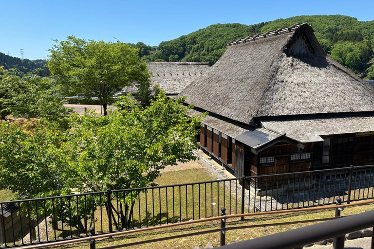 Kanazawa: Cultural Retreat to Yuwaku Onsen & Edo Village