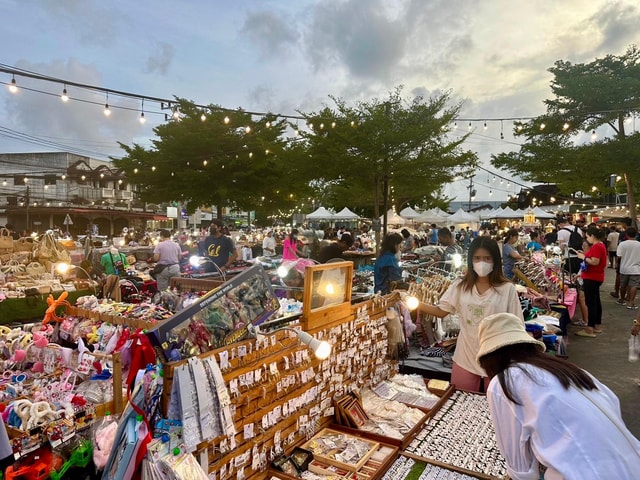 Phuket: Old Town + ATV 30Min Zipline 15Pform + Night Market