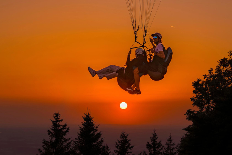 Tandem Paragliding in Salzburg from Gaisberg Mountain