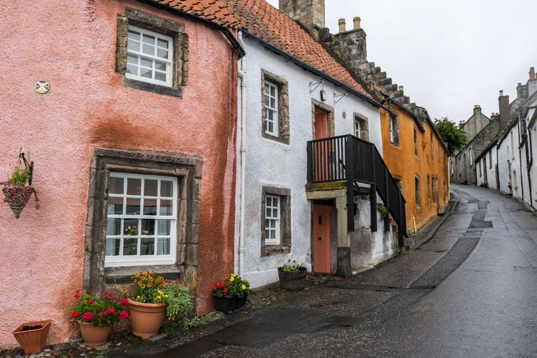 Von Edinburgh aus: Entdeckungstour zu den Drehorten von "Outlander""Outlander" Explorer Tour mit Eintrittskarte für Doune Castle