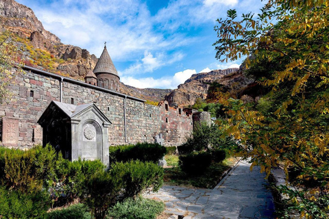 Depuis Erevan : Excursion d&#039;une journée à Tsaghkadzor, Geghard et Garni