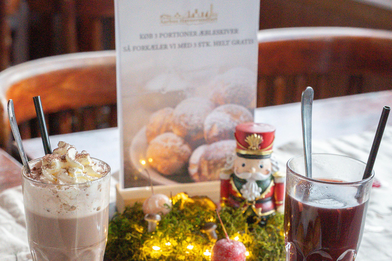 The Christmas Boat – Christmas Guided Harbor Cruise