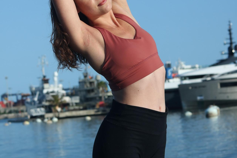 Alicante: Beach Yoga Class at Playa del Postiguet (English)