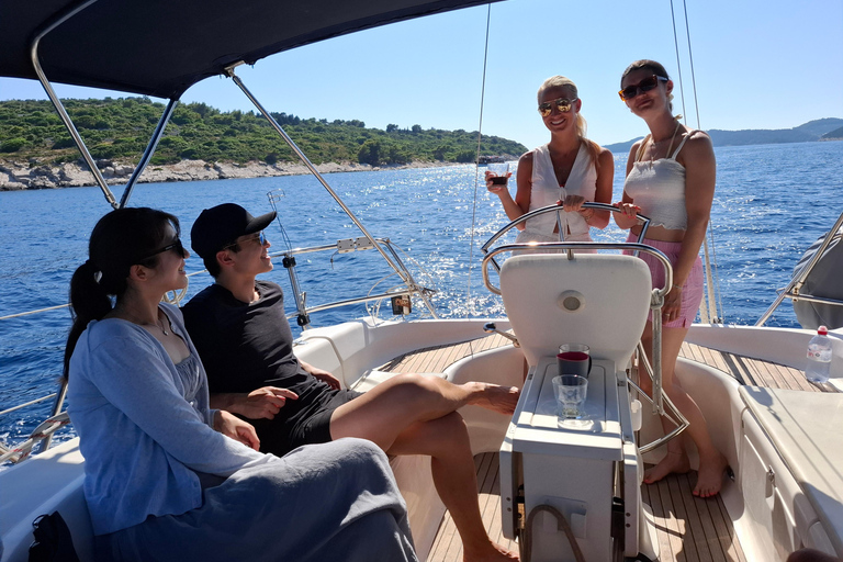 Dubrovnik: Private Sailing Boat Tour to Elaphiti & Blue Cave